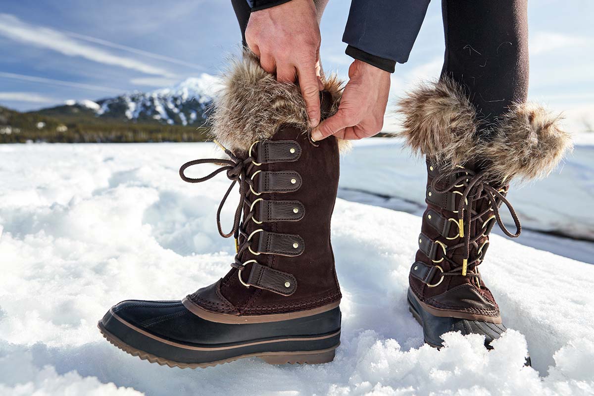 Sorel winter boots with 2024 fur